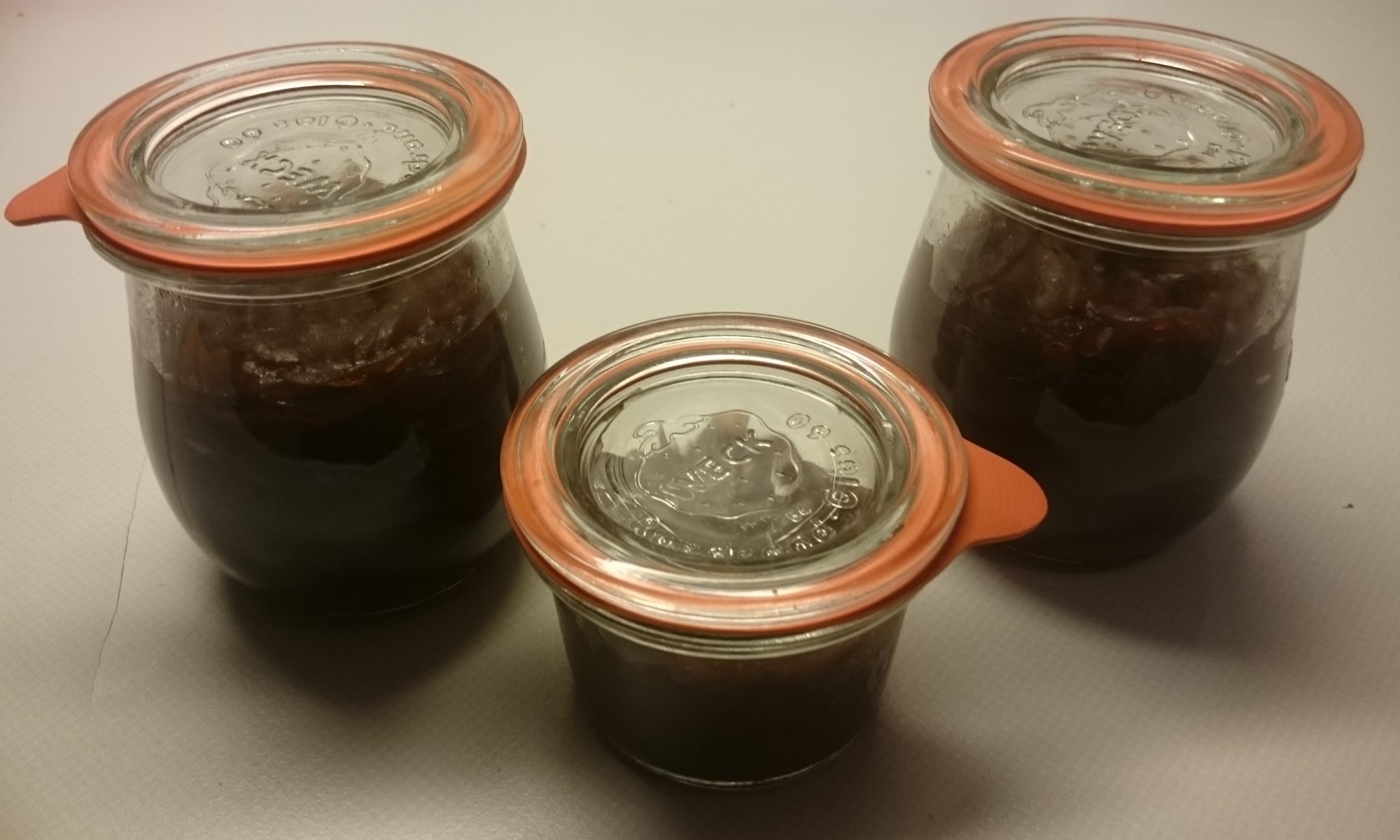 Eingekochte Portweinzwiebeln : Titelbild